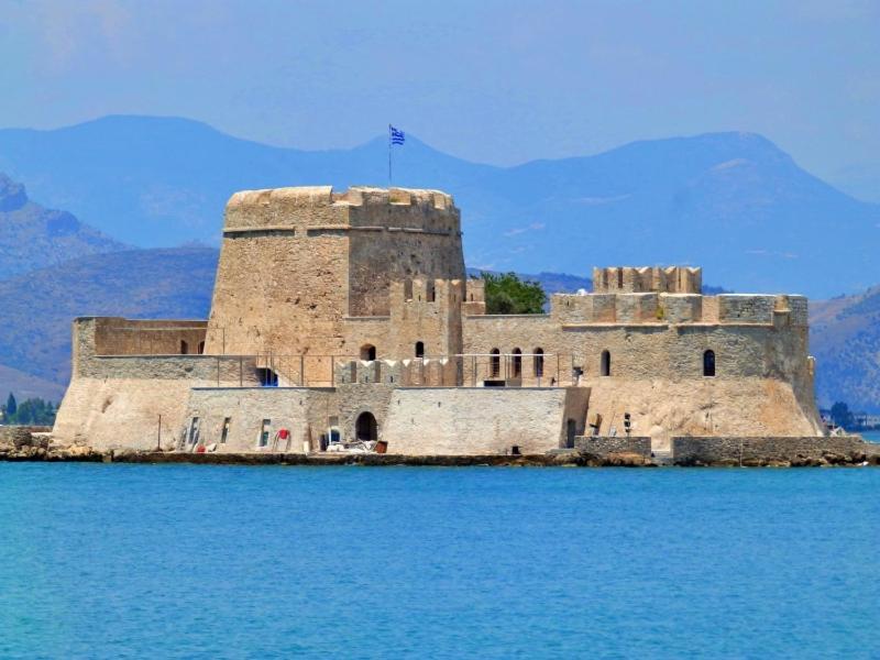 Trident Apartments Nafplio Exterior photo